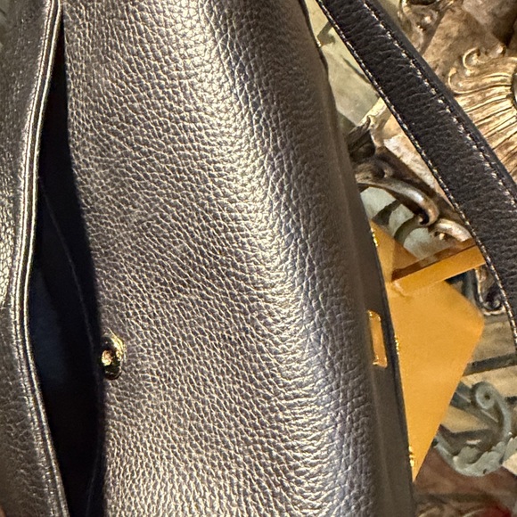 MCM Black Shoulder Bag with Gold Details - Picture 9 of 14